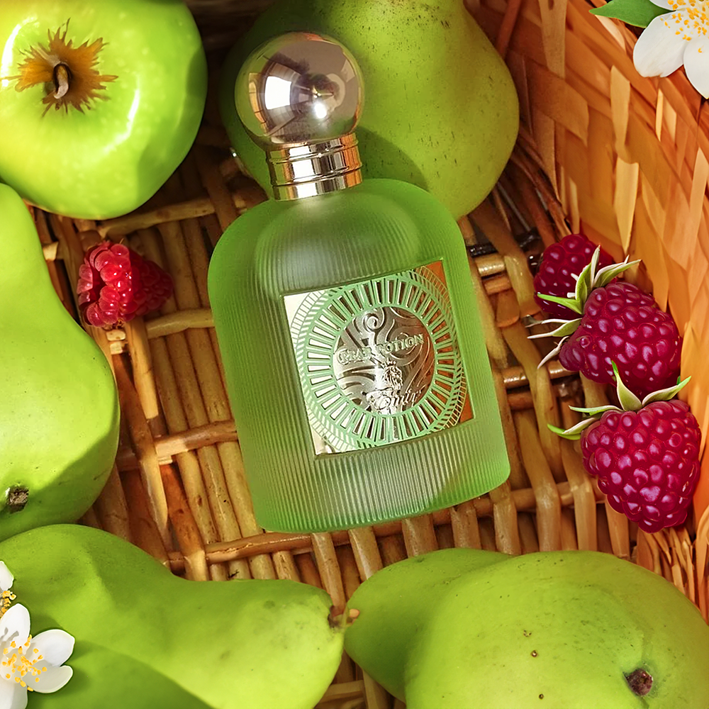 Paris Corner Pear Potion Emir
